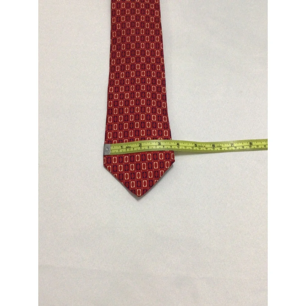 Tommy Hilfiger Mens Red Geometric Silk Necktie Classic Professional Formal Tie